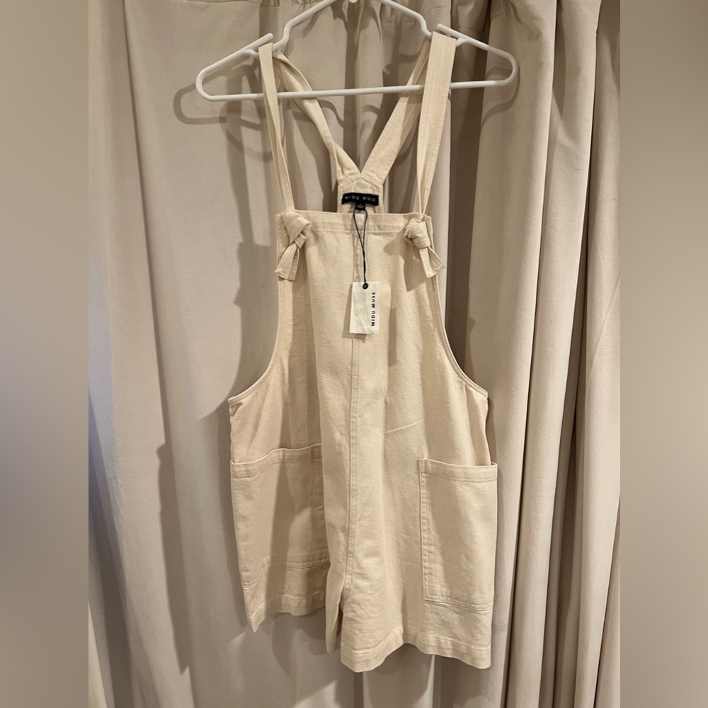 Miou Muse white jumper